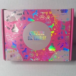 VS pink cheer in here gift set NEw mist, lotion & candle